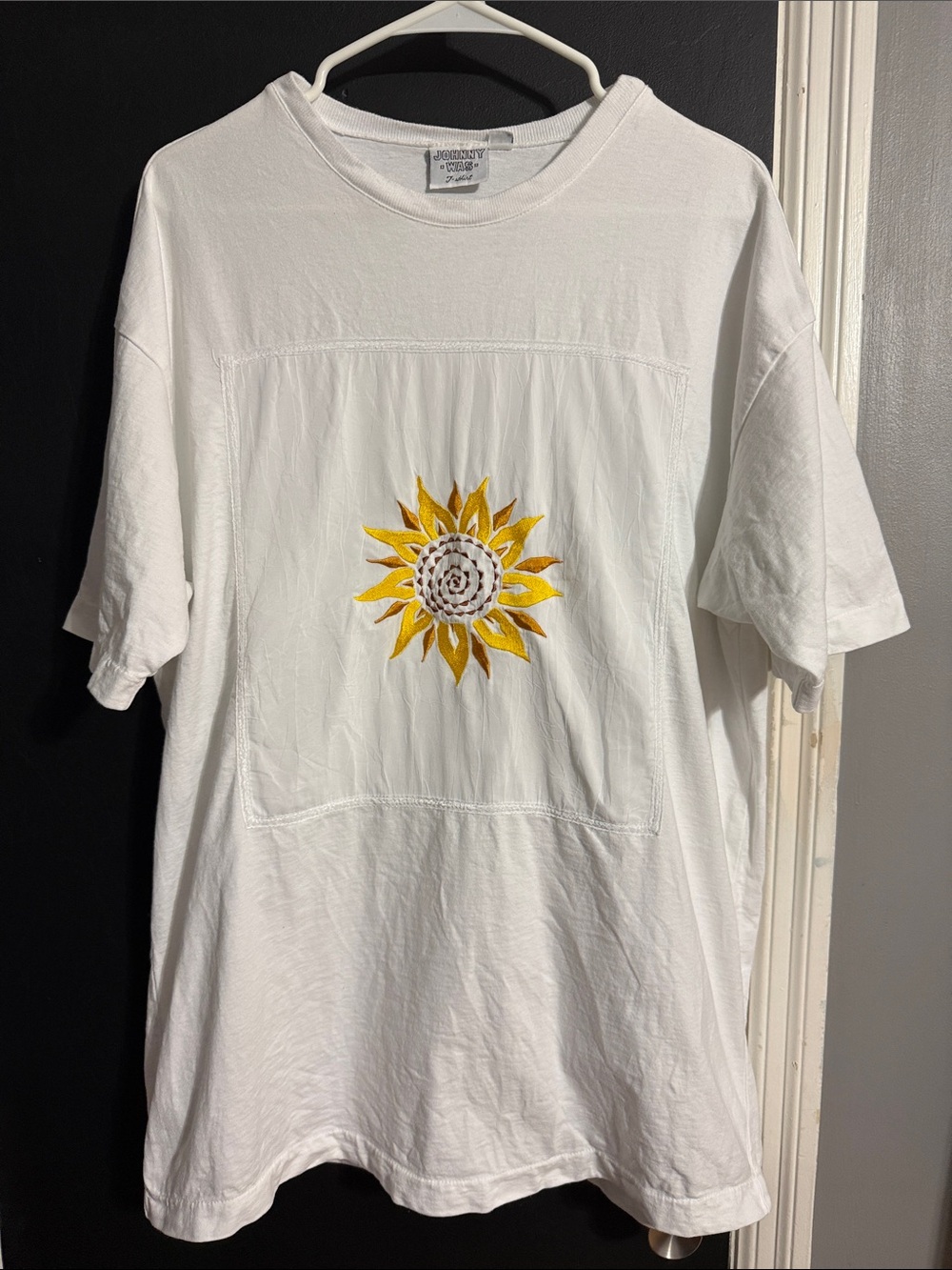 JOHNNY “WAS” T-shirt Vintage Embroidered Sunflower Boho Shirt One Size Fits All